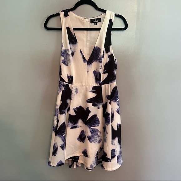 Lulus Seeing Chic Blue Ivory Floral Print Skater A Line Sleeveless Dress Size M - Picture 5 of 9